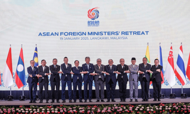 ASEAN Ministers Chart Green Path at Malaysia-Led Retreat