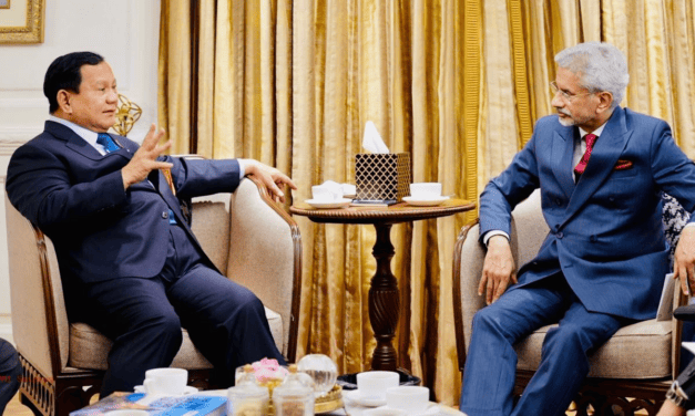 President Prabowo Welcomed by Indian Foreign Minister in New Delhi