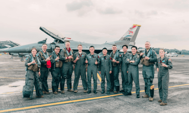 United States and Singapore Conclude Commando Sling 25