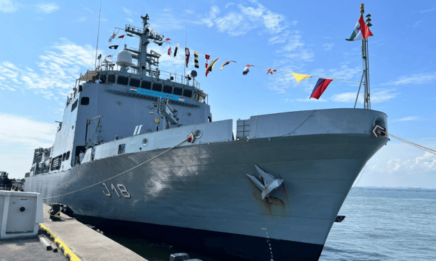 INS Sandhayak Marks Singapore’s 60th National Day with Strategic Port Call