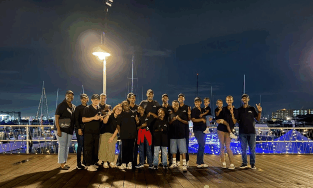Rwanda High Commission Showcases Visit Rwanda at RSYC Christmas Boat Light-Up Parade
