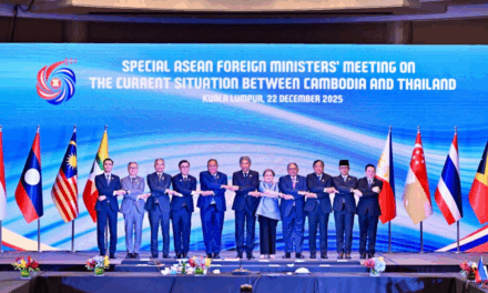 ASEAN Reaffirms Unity as Secretary-General Meets Malaysian Foreign Minister on Cambodia–Thailand Situation