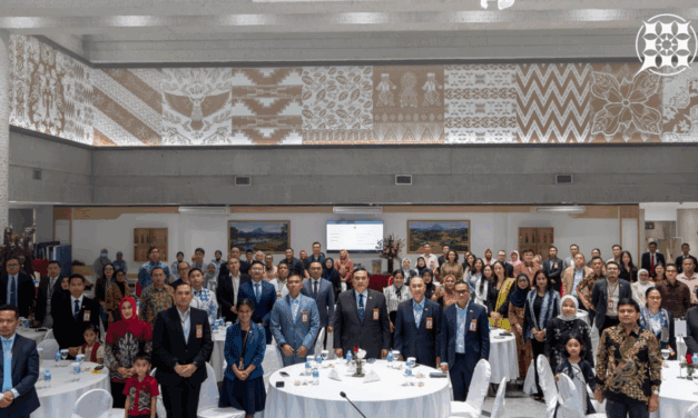 Indonesian Embassy in Singapore Hosts Farewell and Welcome Ceremony for Home Staff During Ramadan Iftar