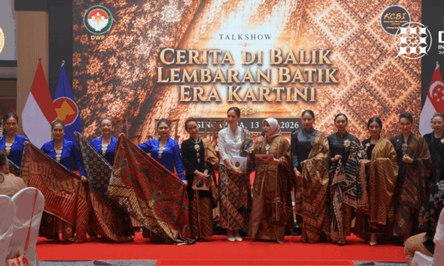 Komunitas Cinta Berkain Indonesia Participates in Kartini Day Cultural Programme in Singapore