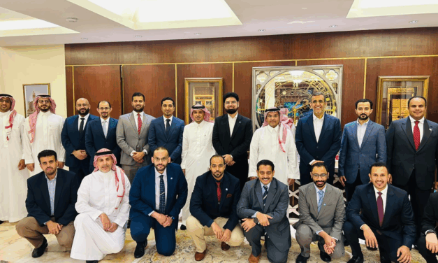 Saudi Ambassador to Singapore Hosts Dinner for SASO Governor During Official Visit