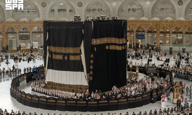 Holy Kaaba Receives New Kiswa for 1448 AH at Grand Mosque in Makkah