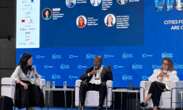 Kigali’s Mayor attends World Cities Summit, meets Rwanda High Commissioner in Singapore