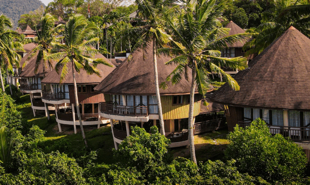 Where to Stay in Kuching: 9 Luxury Hotels and Beach Resorts for Every Traveller