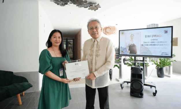 Philippine Embassy Recognises Jhullie Beniahan’s Contributions in Singapore