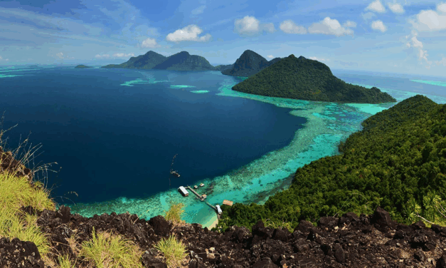 Bohey Dulang Island: Hike to a Volcanic Crater, Snorkel Vibrant Reefs and Discover Sabah’s Marine Paradise