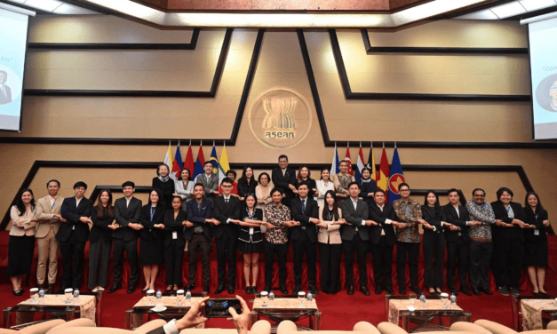 ASEAN Junior Fellows Explore Leadership and Regional Connections at High-Level Talk