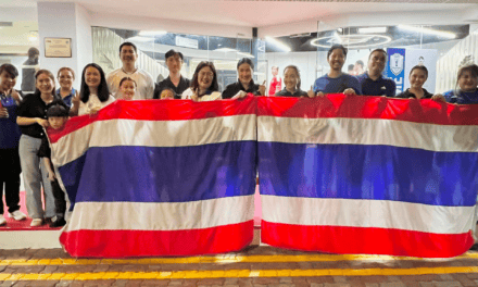 Thailand’s Ambassador to Singapore Leads Embassy Team in Cheering National Football Squad