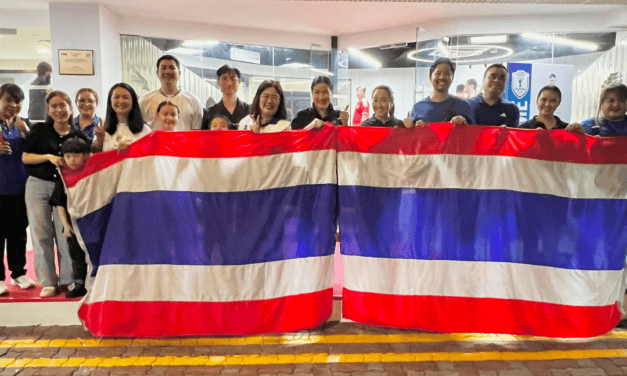 Thailand’s Ambassador to Singapore Leads Embassy Team in Cheering National Football Squad