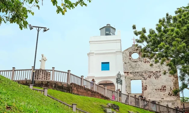 St Paul’s Hill and the Church of St Paul: A Historic Landmark in Melaka