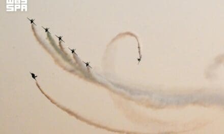 Jeddah Hosts Aerial Displays at ROSHN Waterfront for Saudi National Day Celebrations